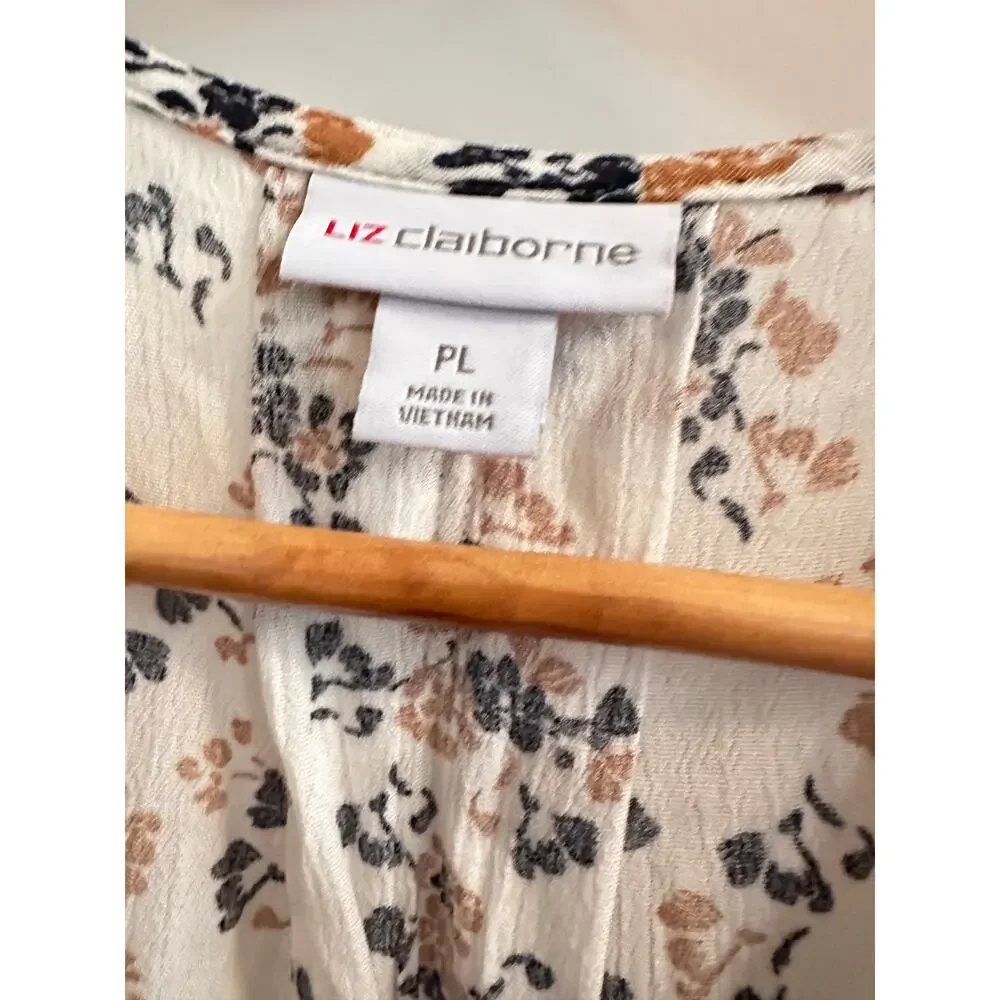 Liz Claiborne Petite Lrg Floral Blouse Cream Tan Navy Abstract‎ Print Cap Sleeve - Picture 7 of 8